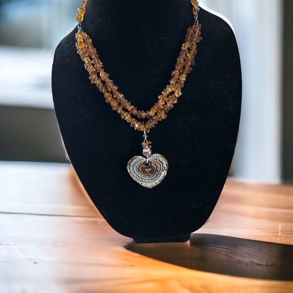 Glass beads, silver toggle and beautiful  blown glass heart necklace. - Picture 2 of 4